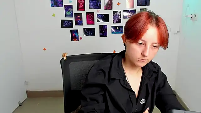 Dilara_Kiss_ live