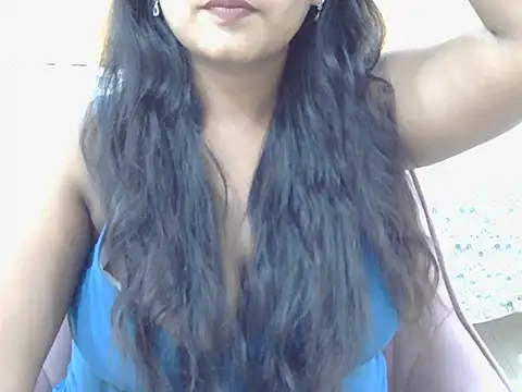 bold-kiyara live