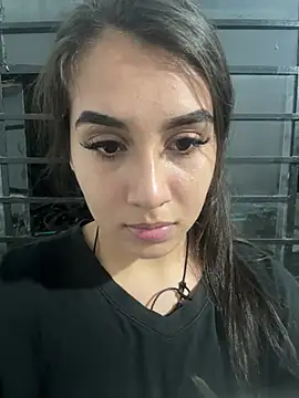 Mia_dolls18 live