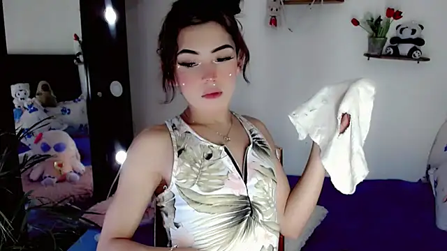 NathalialLooes live