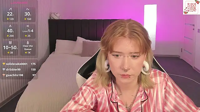 Elira_Vane live