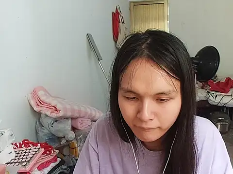 RebelAura live