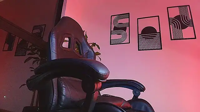 ALPHA_DOMINUS_ live