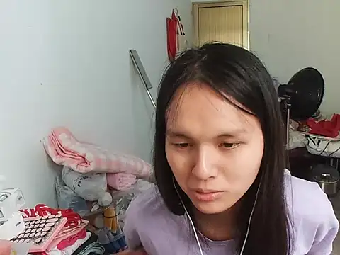 RebelAura live