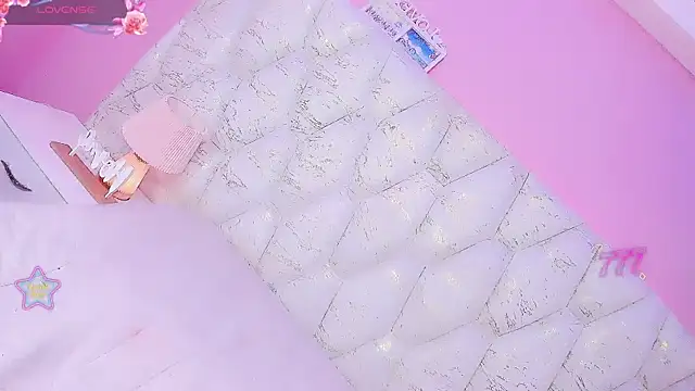 Lexxy_Mattell live