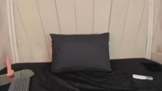 Celeste_Voughn live