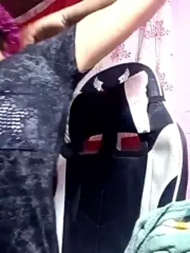 Cutie_body11 live