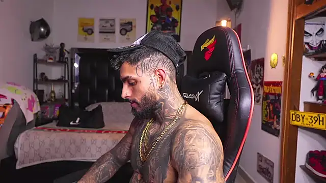 logan_hugh8 live