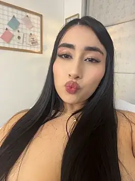 IvonneOwen live