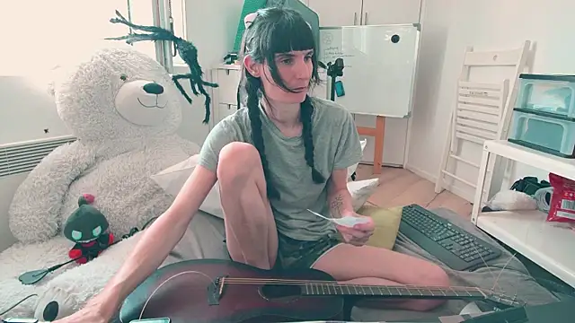 CeriseLapine live