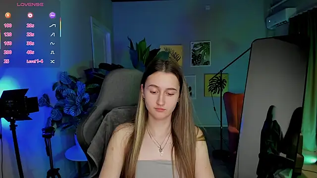 Ave_Costly live