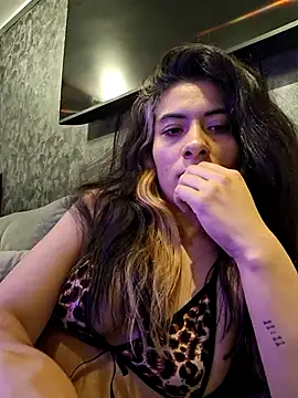 AshleyyHall live