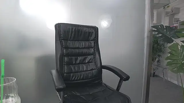 YaraXCox live