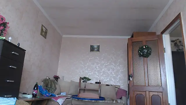 Amy_August live