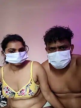 Lustycouple0867 live