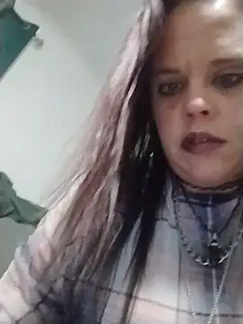 TWiSTYTheTwizted live