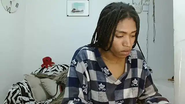 angelamarie1 live