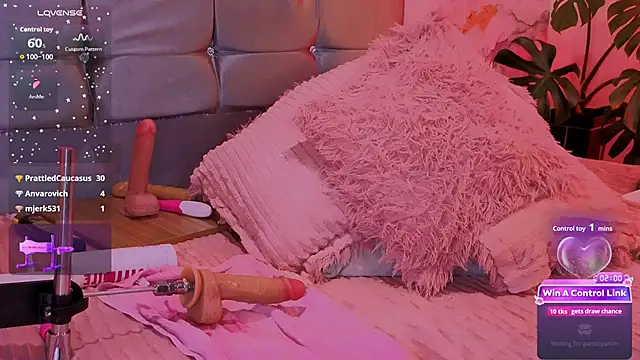 housegirl_bigcock live