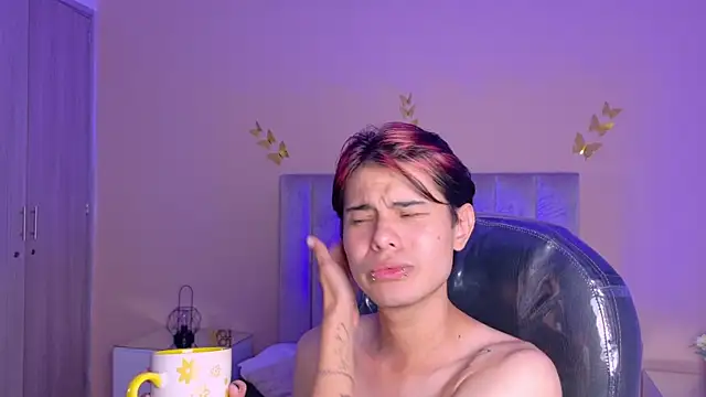 Derek_Sinn live
