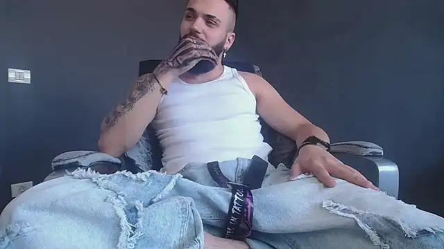 OscarWillss live