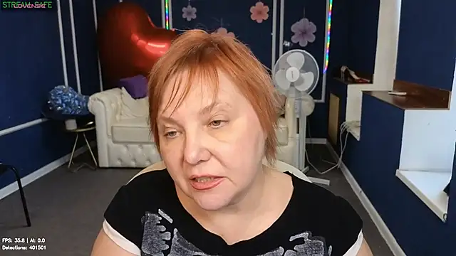 Kira_Kenett live