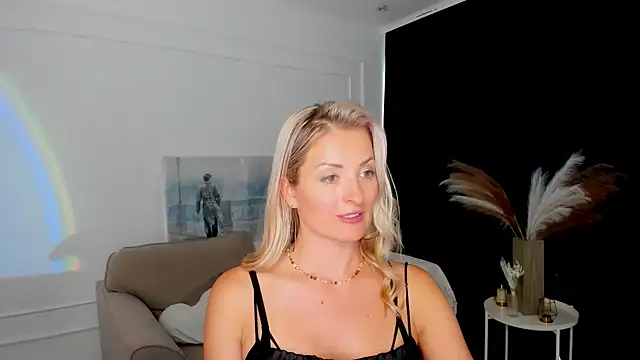 SatineDesire live