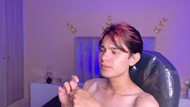 Derek_Sinn live