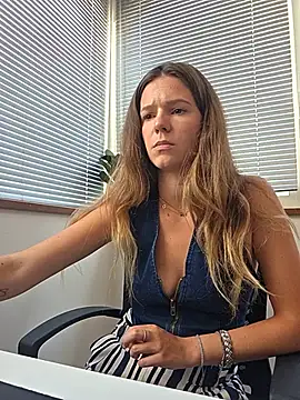lucie_mehott live