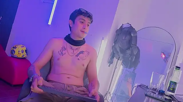 angel_still_ live
