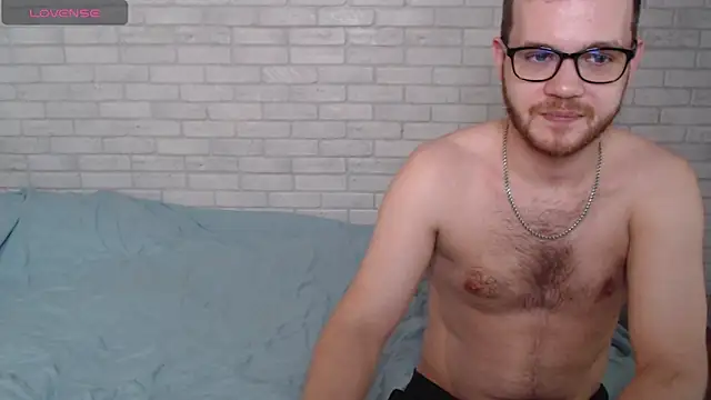 Fuckyoursecretary69 live