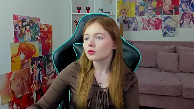ElinaVale live