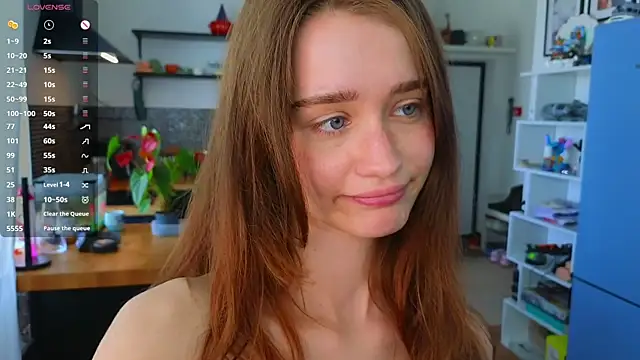 AliviaWithLove live