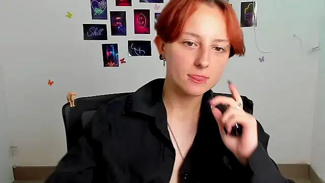 Dilara_Kiss_ live