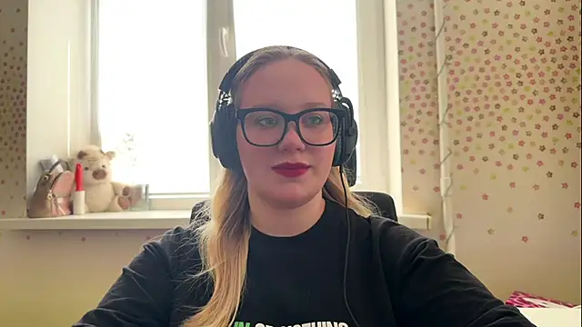 TashaDarm live
