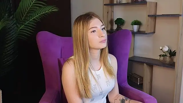 TashiaFink live