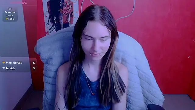 Fiona_Night live