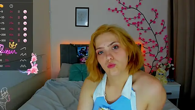 DellaRows live