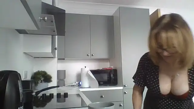 Princessviaa live