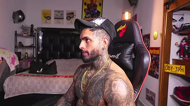 logan_hugh8 live