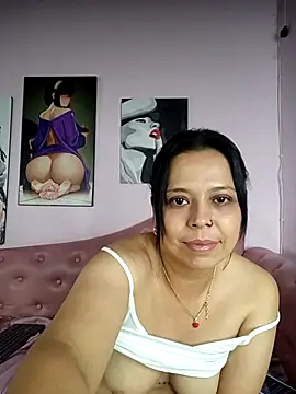 RossyAlvarez live