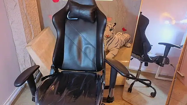 Nyx_moon_v live