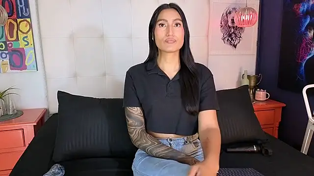 Taly_Fox live