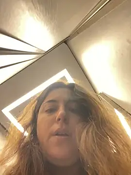 kate_nicepops333221 live