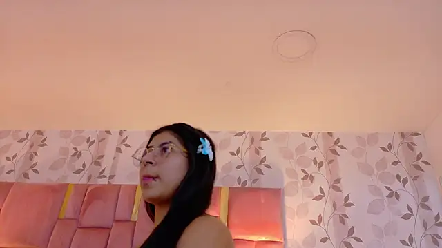 ScarletJons live