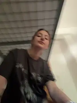 Violet_Velvet live