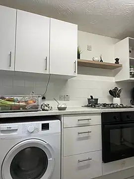 magical_mia live
