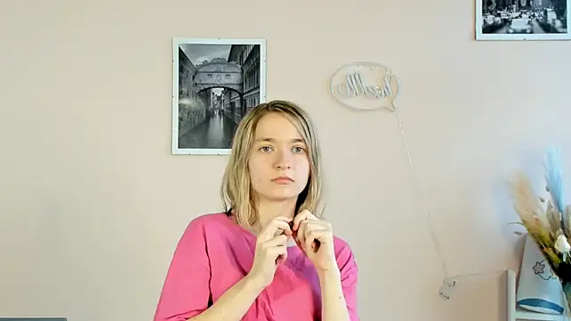 KashaAntonetti live