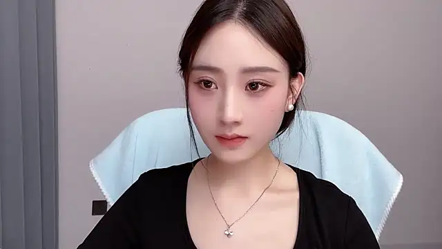 _222Mia live