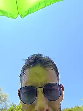 Zeefy live