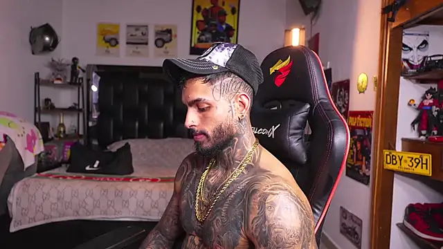 logan_hugh8 live